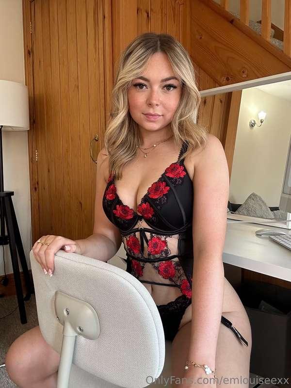 decorate me with your cum