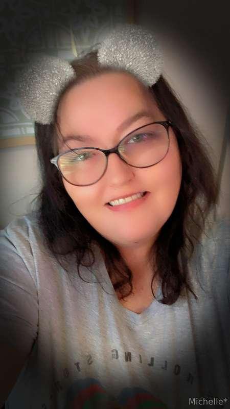 Hi all hope you are having a beautiful day hit me up if you ..