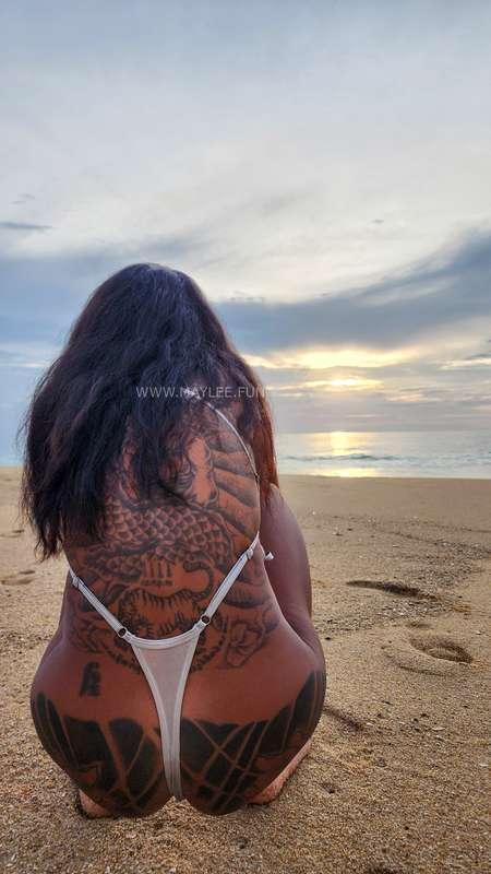 Watching the sun come up. Wish you were here, sweetie. ☀️😍
