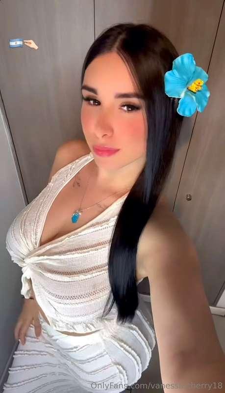 send me a message! I have something for you 😘