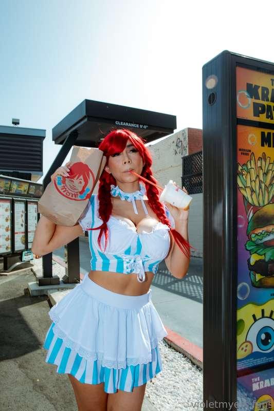 who wants a take out or take me home? 🥰