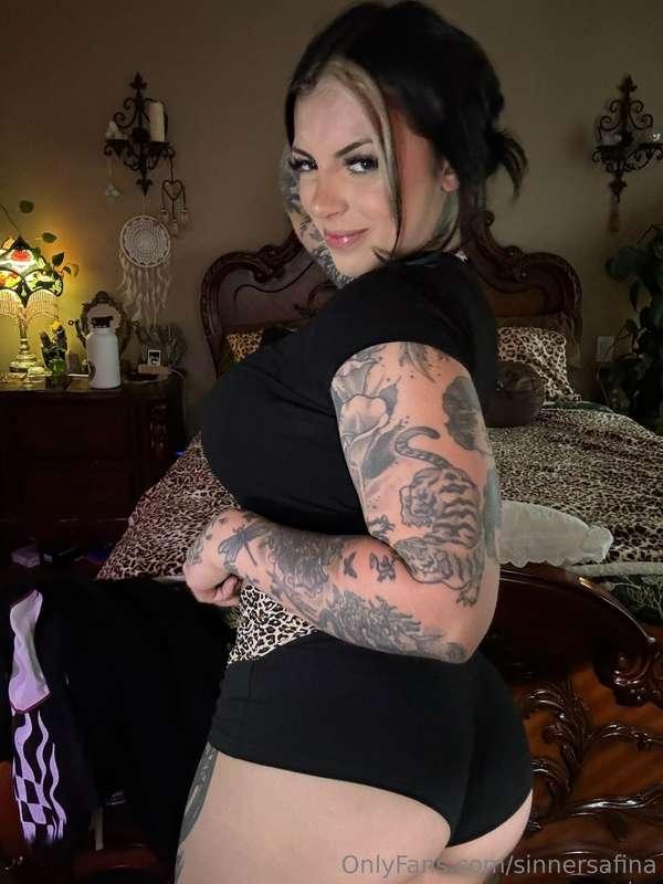 sinnersafina image #0