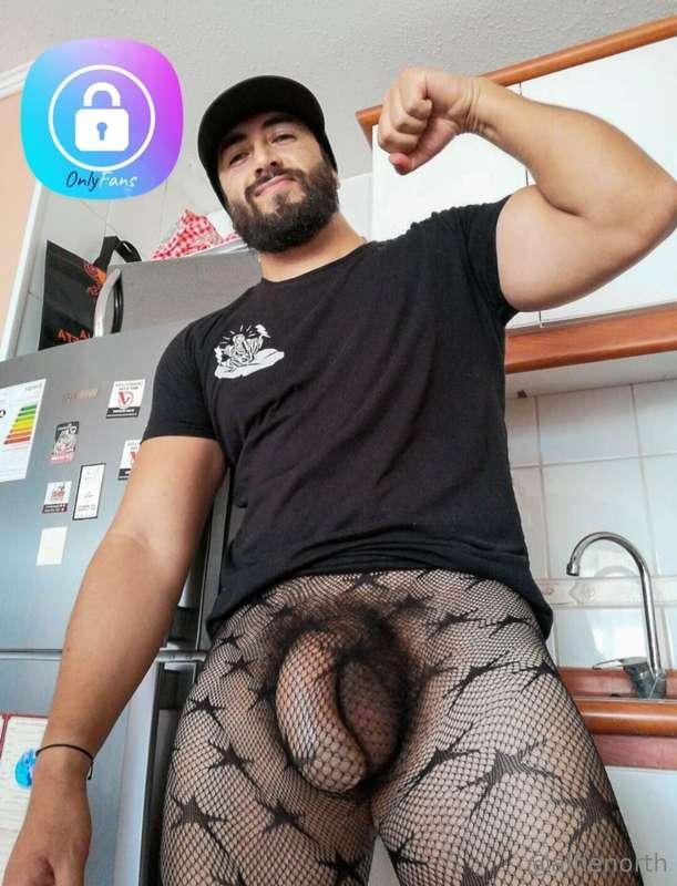 @aaronvergota FREE FREE @aaronvergota FREE FREE 💜💜💜💜💜💜💜💜💜