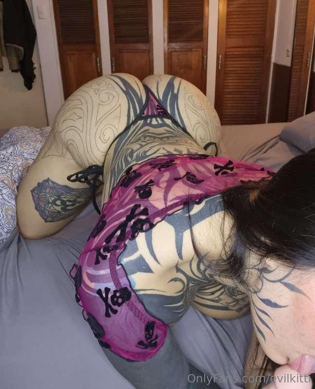 evilkitti image #0