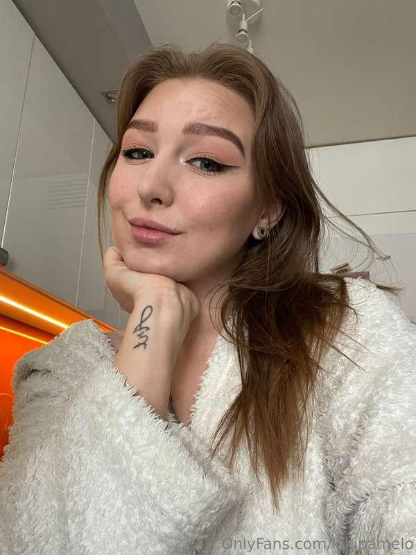 you're losing so much by not texting me 🤫