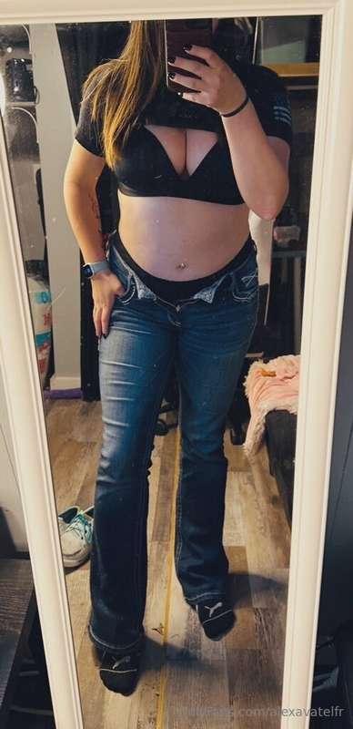 Good Morning 🥰🥰 Cum join me on my main page.