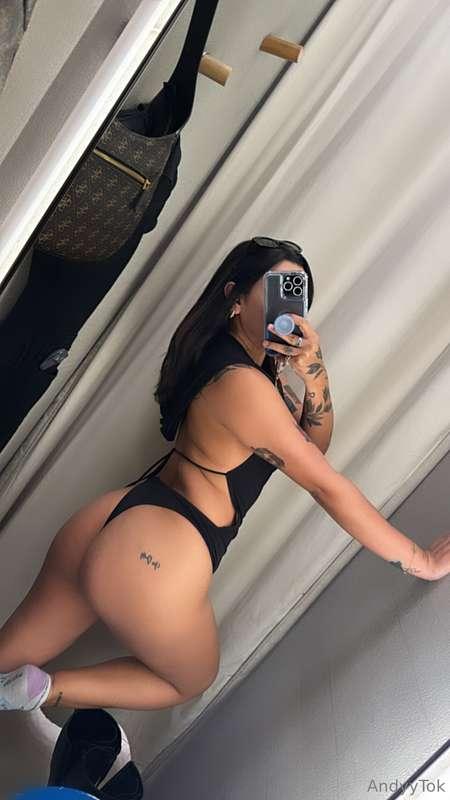 Holi😈