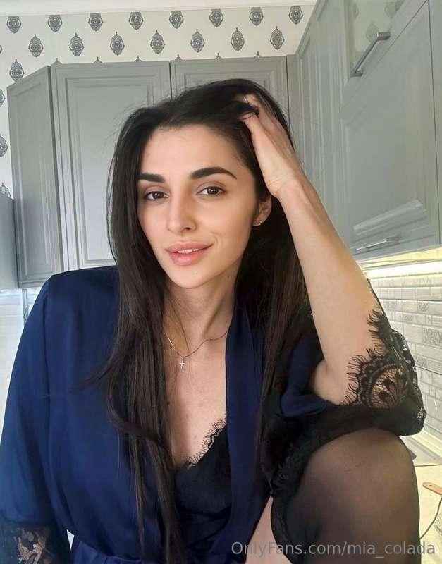 𝐅𝐑𝐄𝐄𝐄 𝐒𝐔𝐁𝐒𝐂𝐑𝐈𝐏𝐓𝐈𝐎𝐍🟢CLICK HERE - @rosy_mur🟢This cutie is onli..