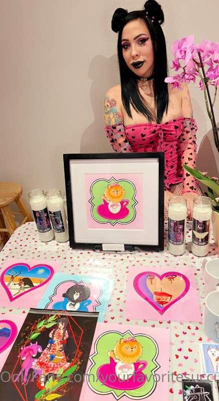 Happy valentines day ❤️
Was busy all weekend getting my art ..