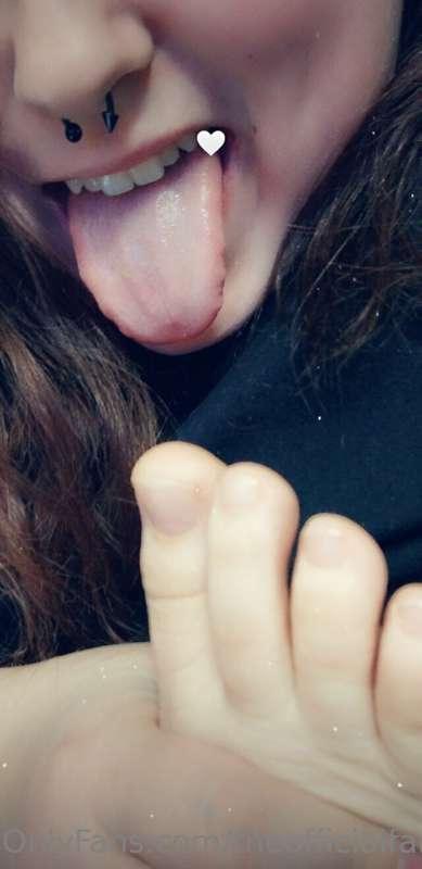 Should I suck on them?!? 😍😍