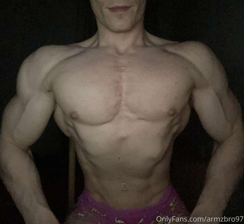 armzbro97 main image