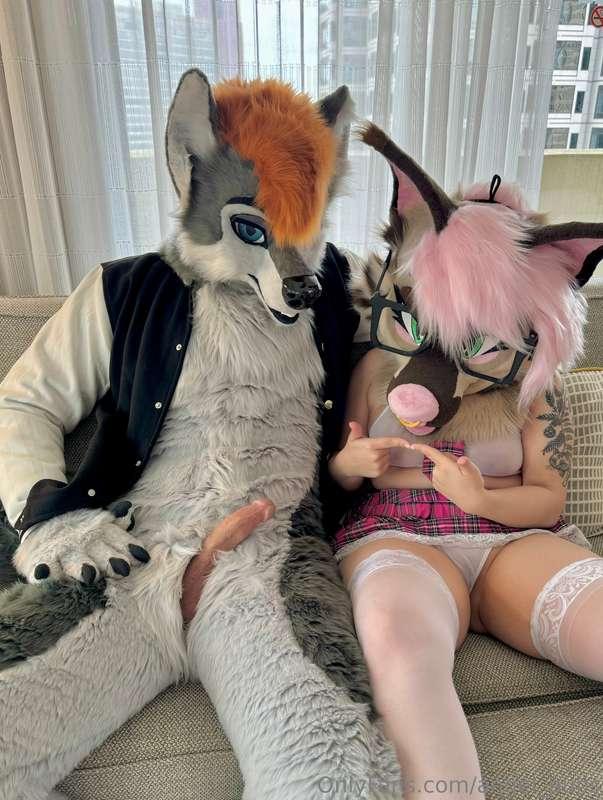Don’t be shy cutie, all yours 😘  Dumb jock with the cute ner..