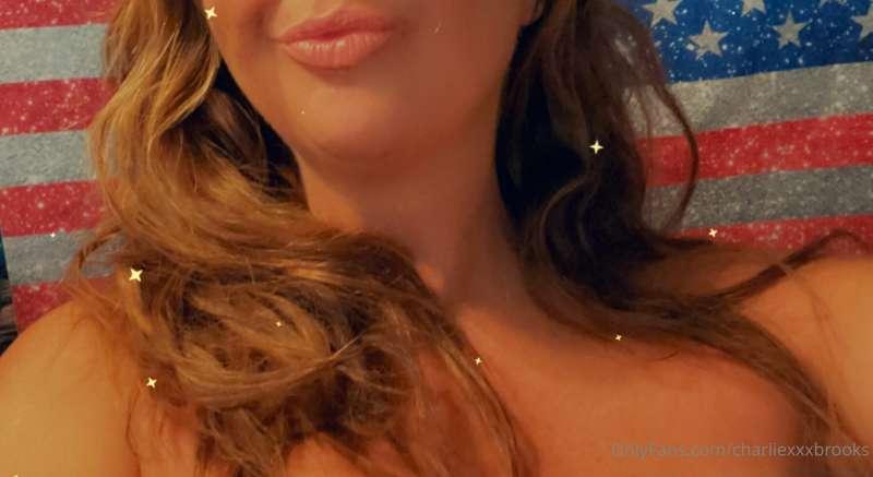 Happy Saturday enjoy your day and then cum enjoy your night ..