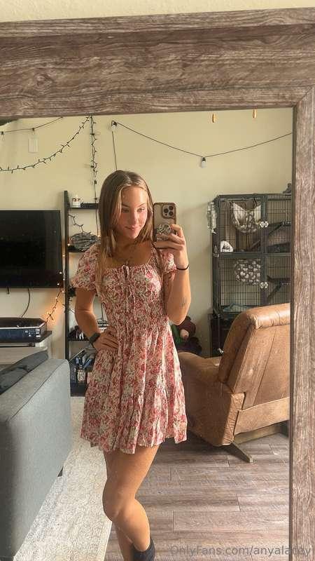 Heyy yall :) I was wanting to go shopping tomorrow to get so..