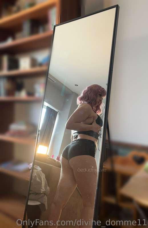 Mommy‘s online 💋 I want to play picture roulette…