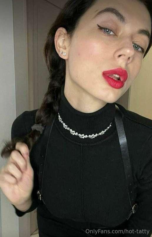 Who needs a superhero when you have lipstick? 💋💄 It's the se..