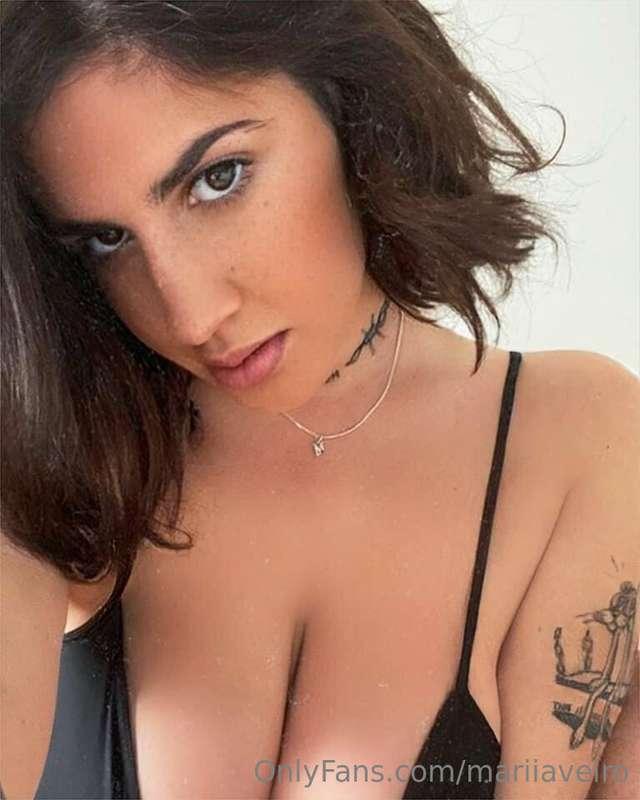 Que carita de buena me sale no?