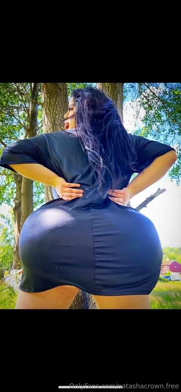 natashacrown.free image #0