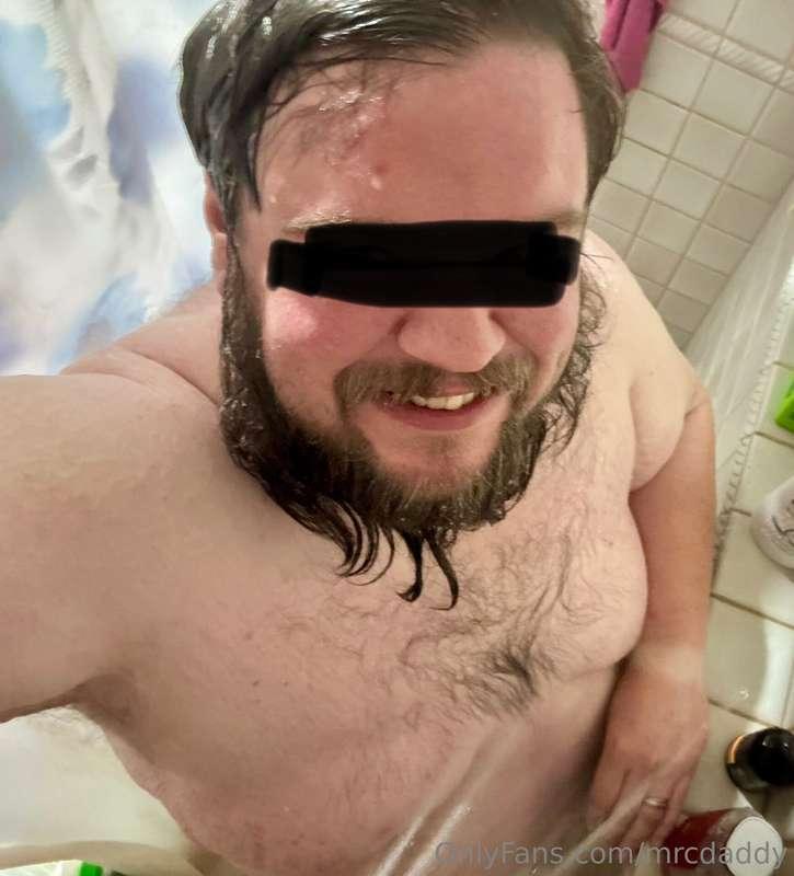 Time to clean up so we can get dirty😘