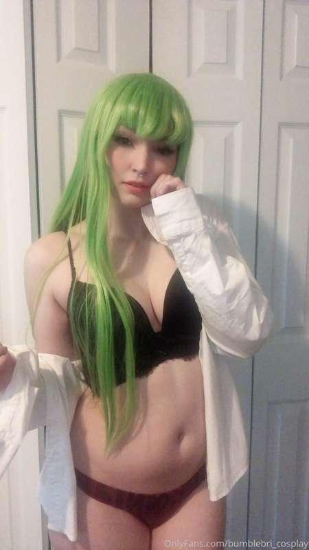 Code geass was one of my favorite animes growing up and now ..