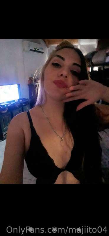 ## FREE 💕 @jazminluna6 💕 #AD 
🍒🍑Big ass/Wide hips babe 🍑🍒

*..