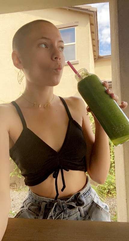 My meals today 👼🏼  A very good green smoothie which I for th..