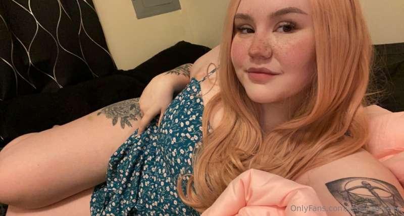 ## Message me!! I'm bored 😝
-
