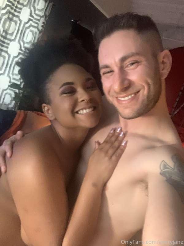 Brad pounded the fuck out of my pussy and destroyed my lil a..