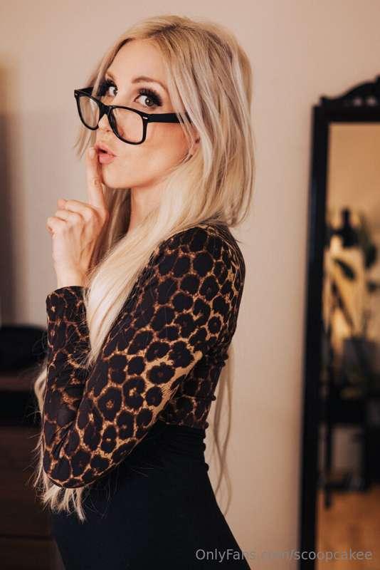 Wanna know what I look like when the glasses come off and th..