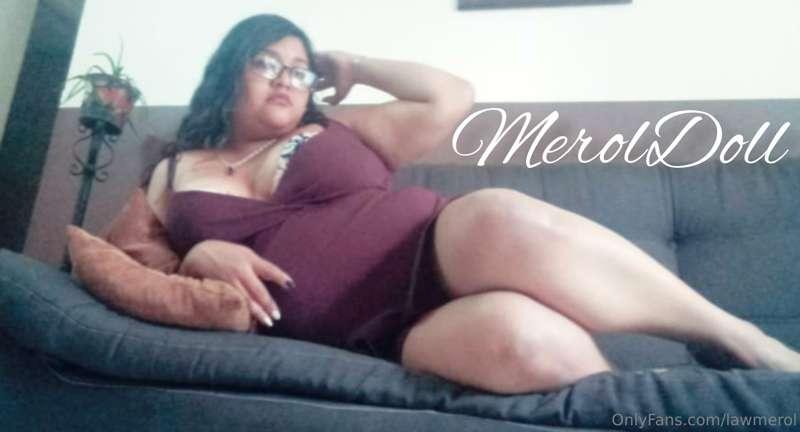 I love showing off my legs. Would you like to have them on y..