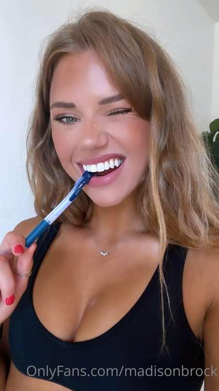Don't forget to brush! 😊