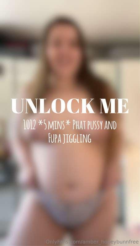 **ARE YOU A FAT PUSSY LOVER?** 😻 Well, watch as I take my pa..