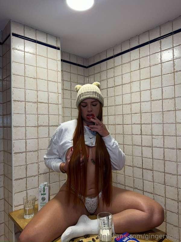 lilithrougee image #1