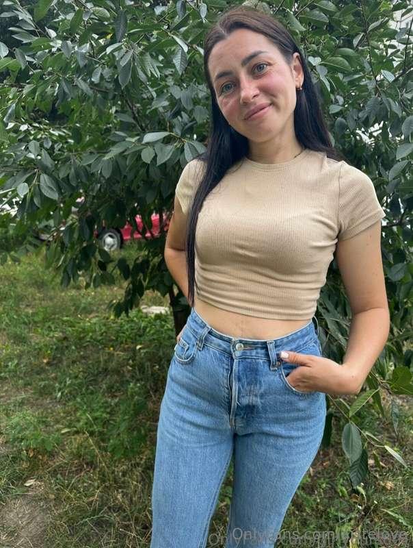 💜 My friend😍 she makes very hot content, check this out 18++..