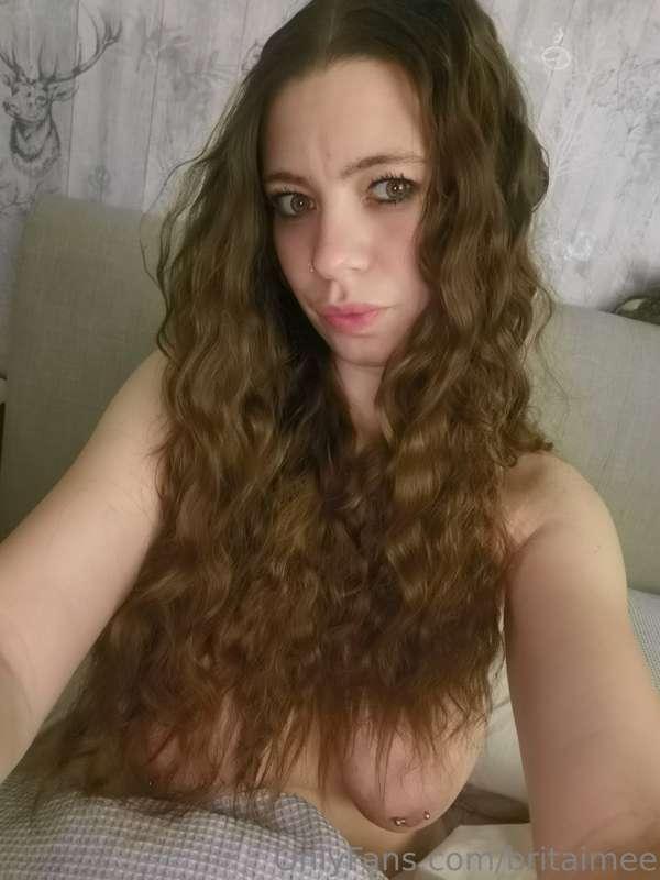 Wake me up handsome 😘