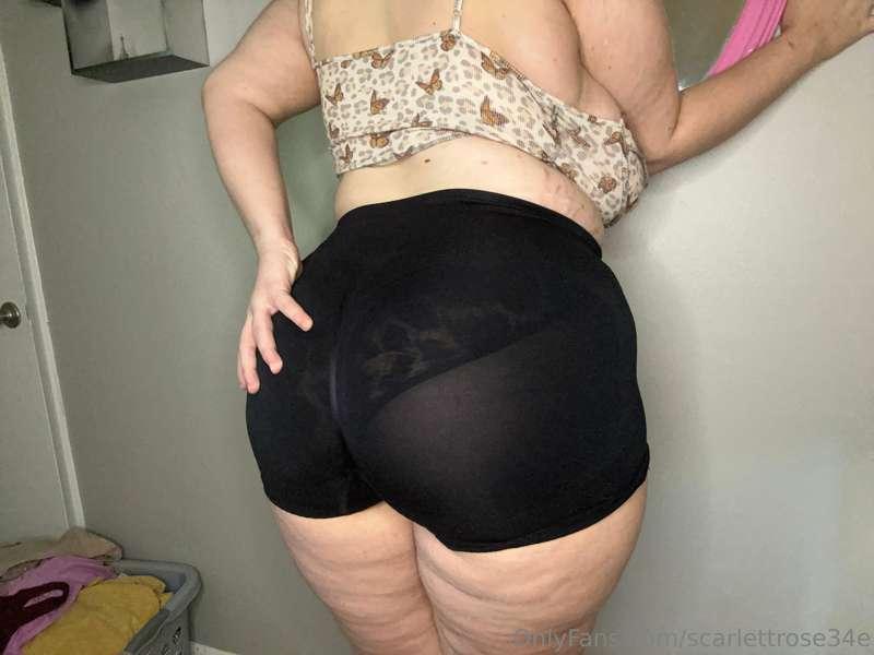 Got my see through shorts on 😏