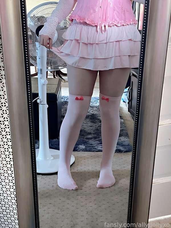 allydollyxo image #5