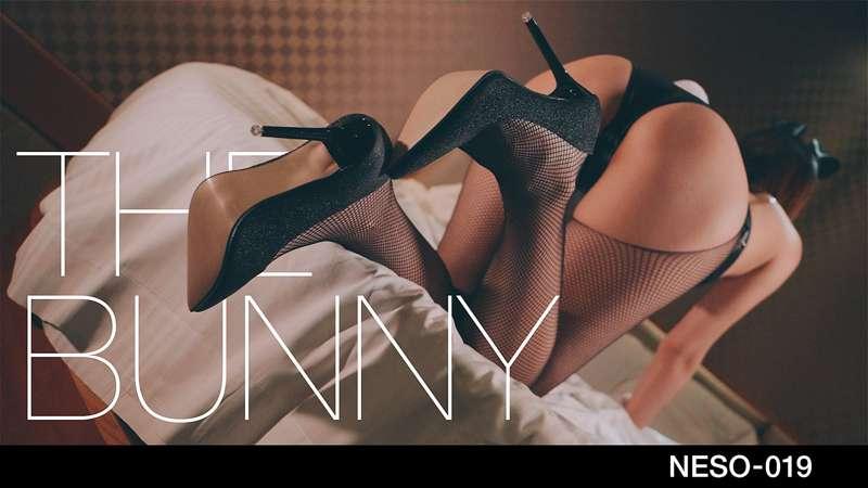 **• NESO-019 - The Bunny** (23 mins)
**• 邦妮** (片長23分)

從雙唇到雙..