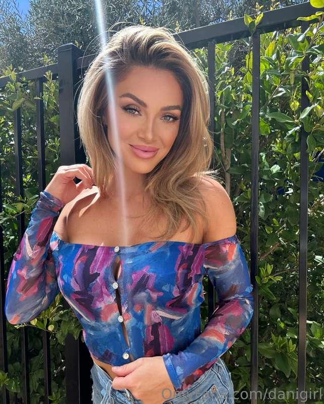 Happy Easter cuties! 🥰💕🐰