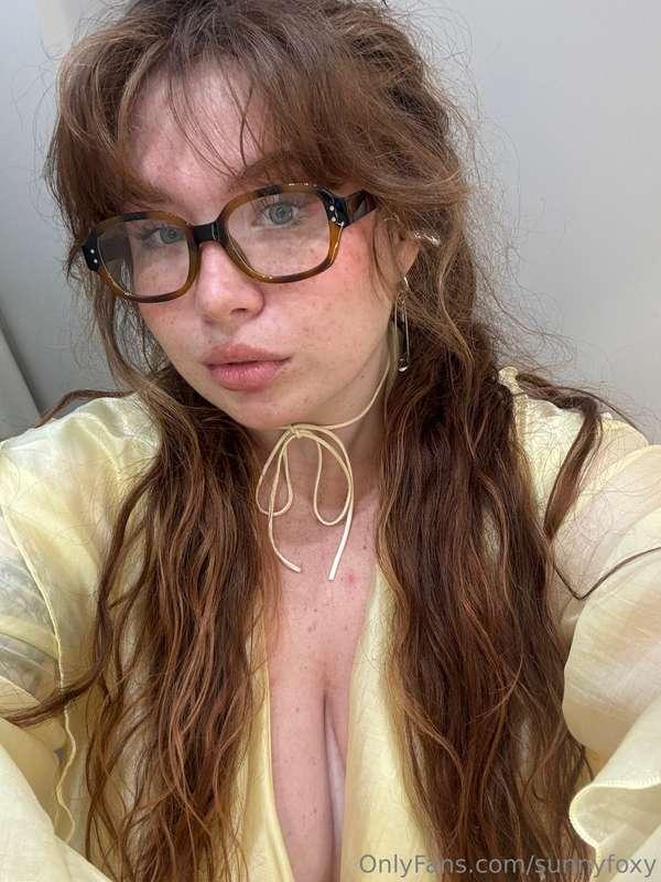 I rarely go out - I spend most of my time at home 📚Either wa..