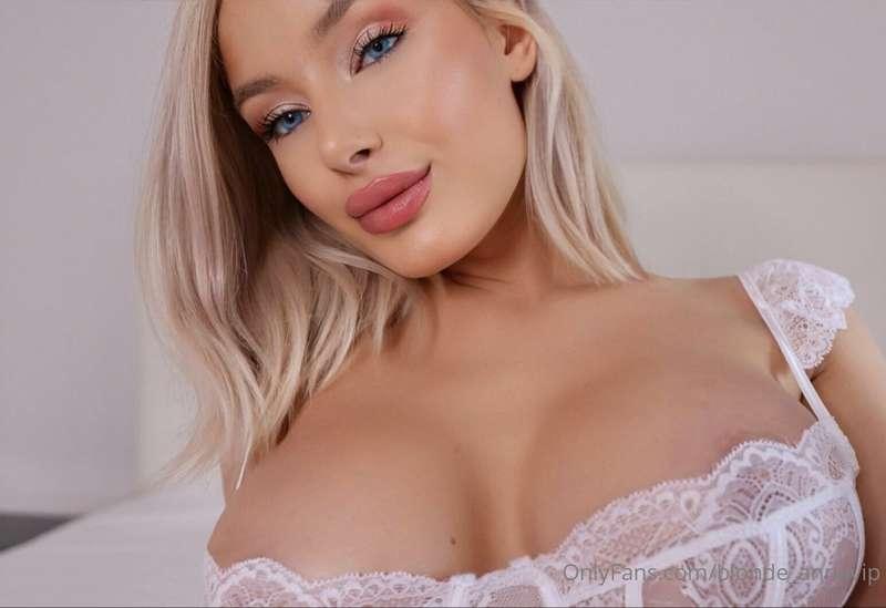White suits me more?🤍