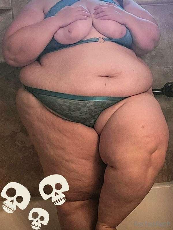 Happy Titty Tuesday!