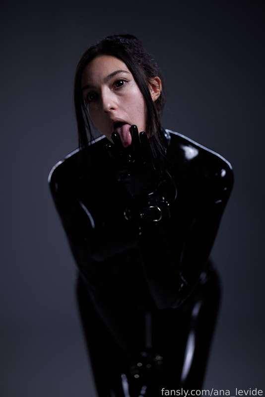 ana_levide image #92