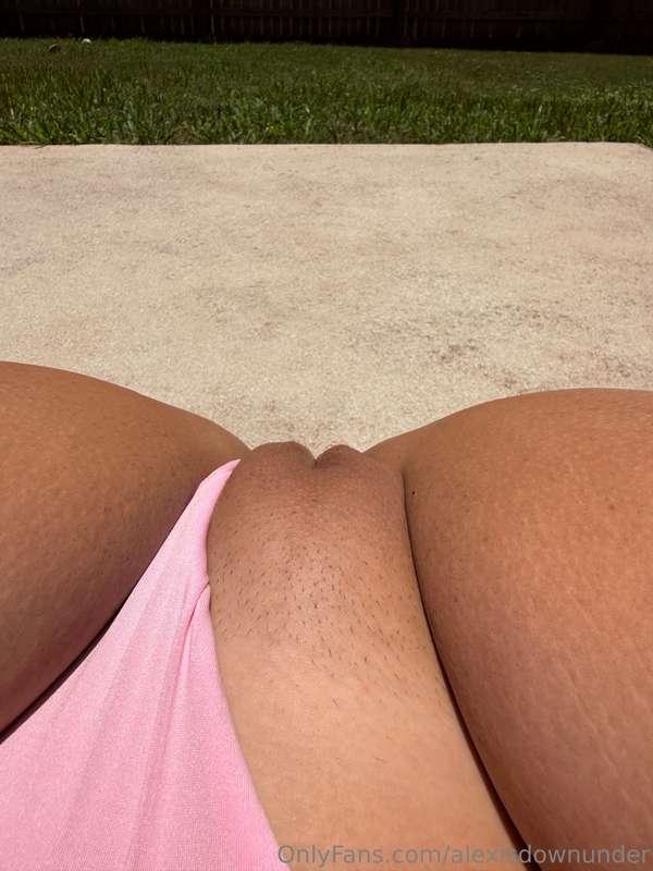 alexisdownunder image #1