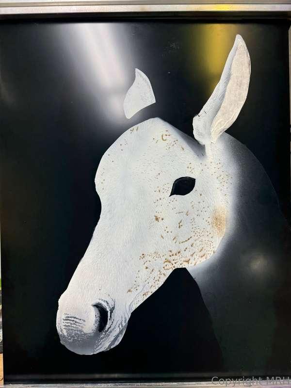 As promised. The latest speak peak of the current piece.  Co..