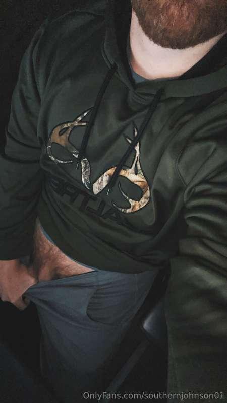 Open wide for a nice thick hairy Irish cock