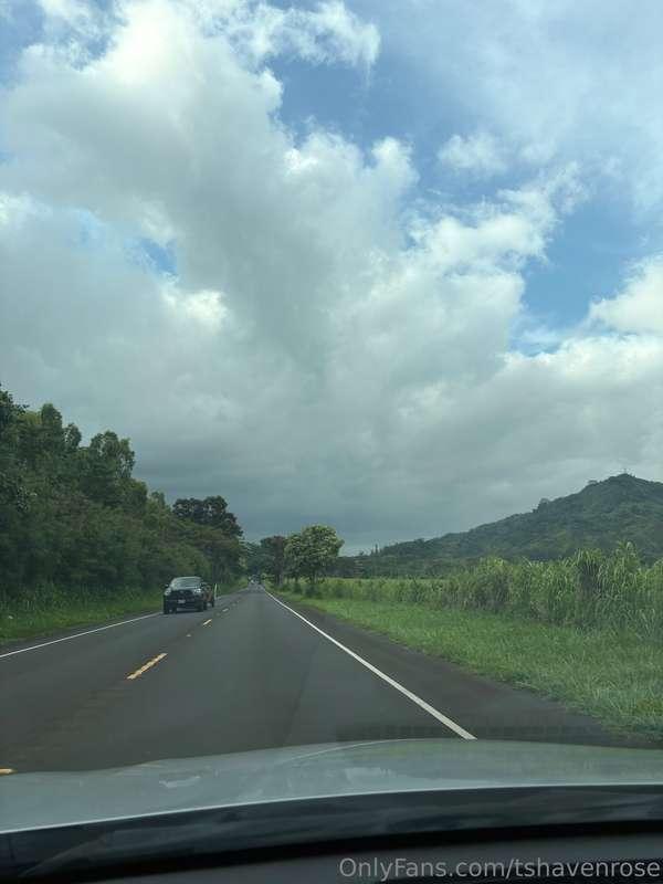 Life is a highway , and 𝓘 𝔀𝓪𝓷𝓷𝓪 𝓻𝓲𝓭𝓮 𝔂𝓸𝓾 𝓪𝓵𝓵 𝓭𝓪𝔂 𝓵𝓸𝓷𝓰 🚦