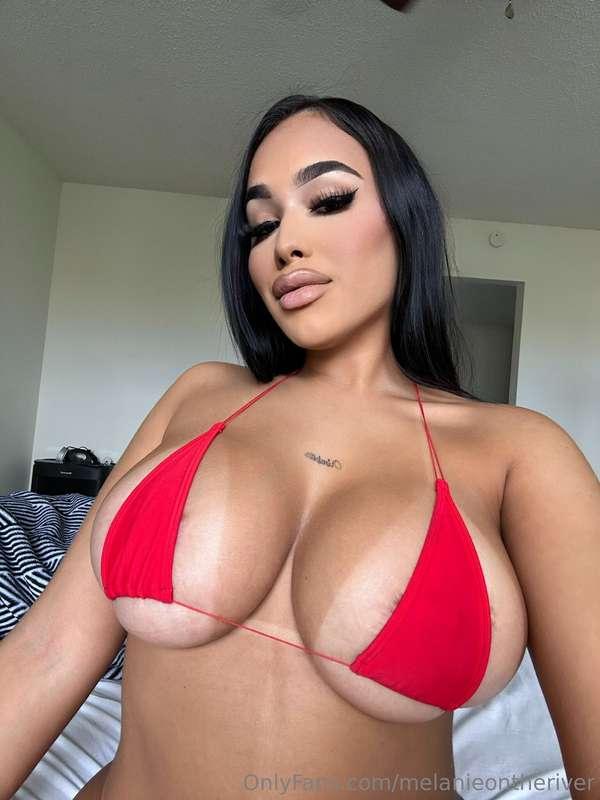 I hope you love squirt 🤭💦 Tip **$15** and you'll receive a s..