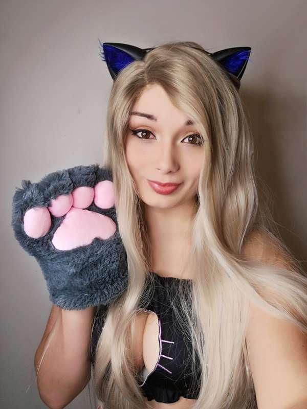 My neko set (part one) from yesterday featuring my amazing b..