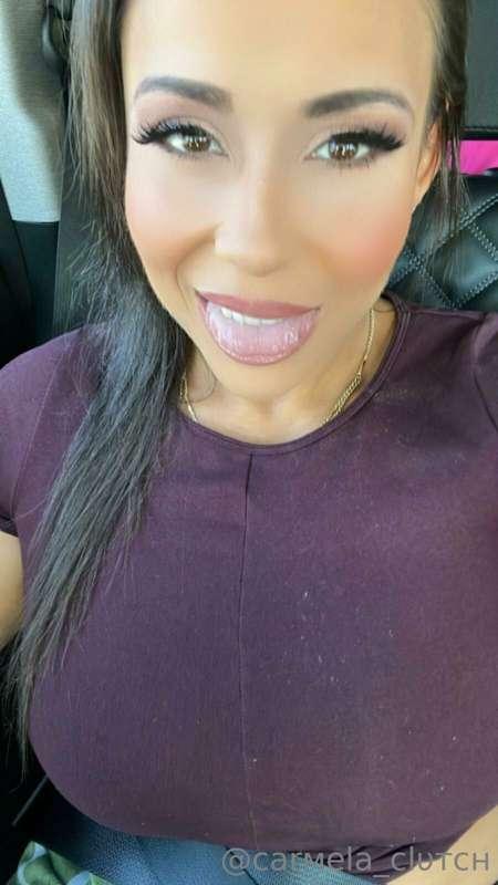 Just sent you a super slutty BJ scene 💦💦 check the dms 😈